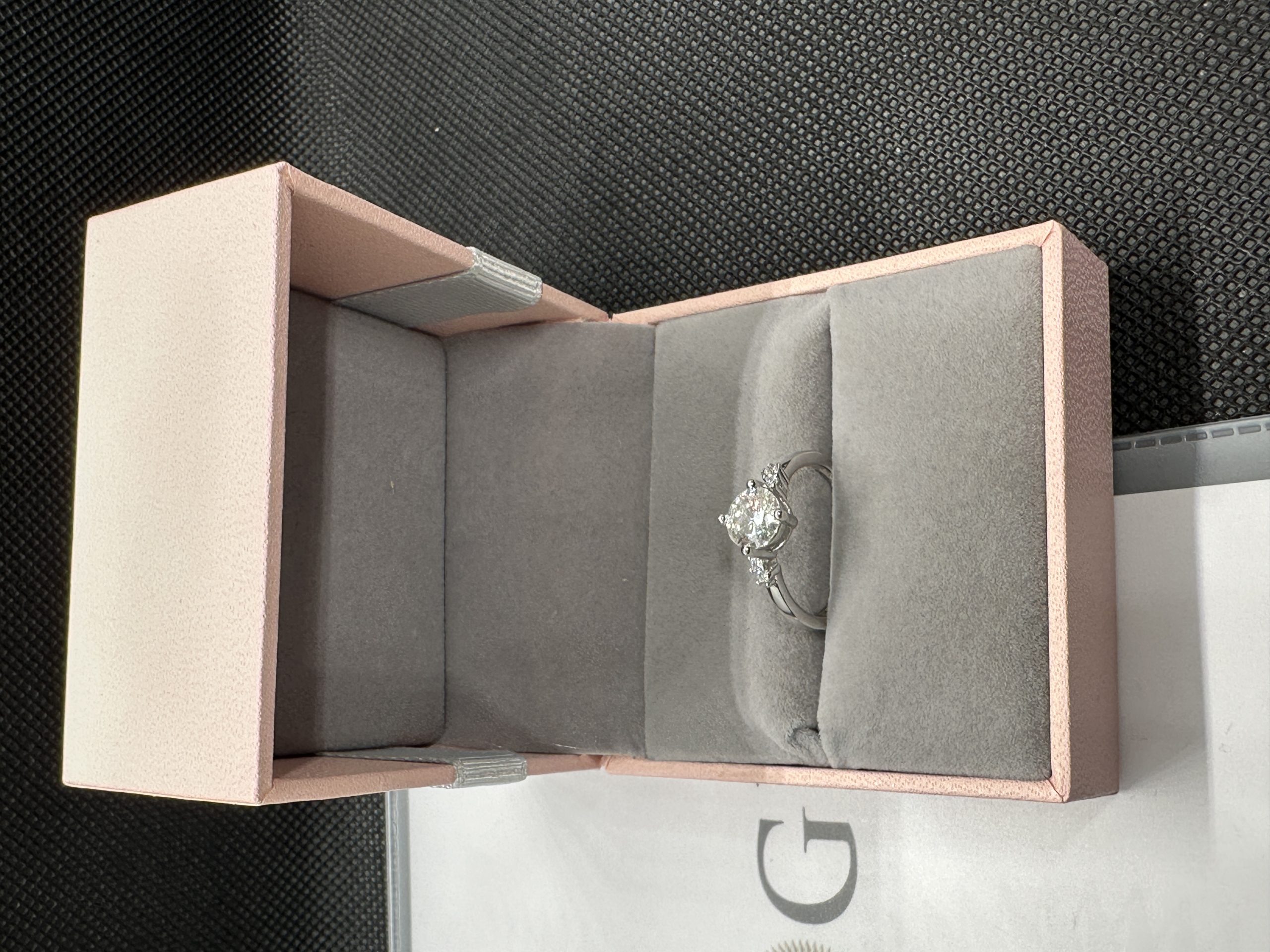 指輪ダイヤ ダイヤモンド 鑑定 書 天然ダイヤモンド1.01ct GIA証明書 AU750    指輪