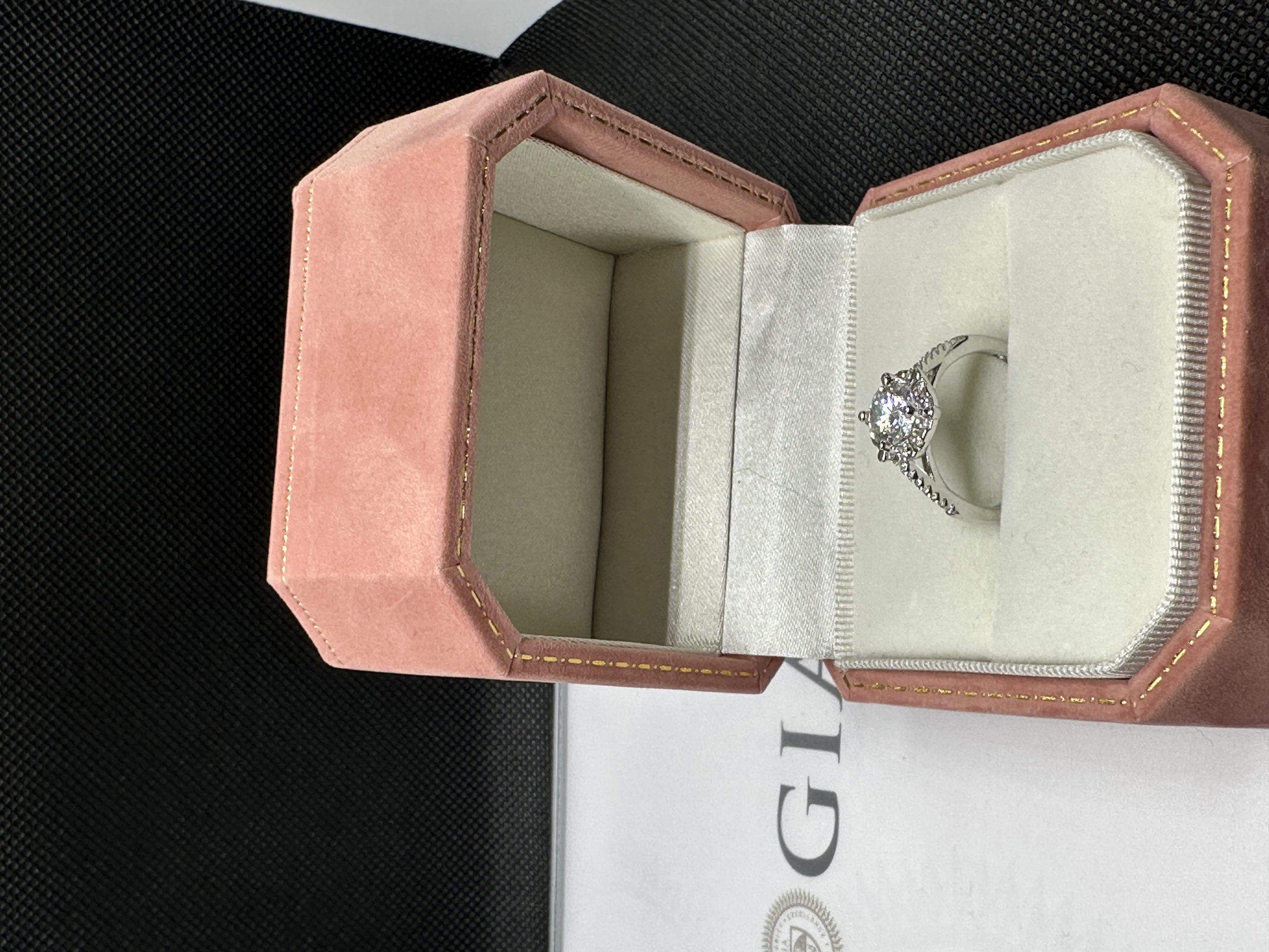 指輪ダイヤ 1 カラット 指輪 天然ダイヤモンド1.01ct GIA鑑定書 AU750指輪