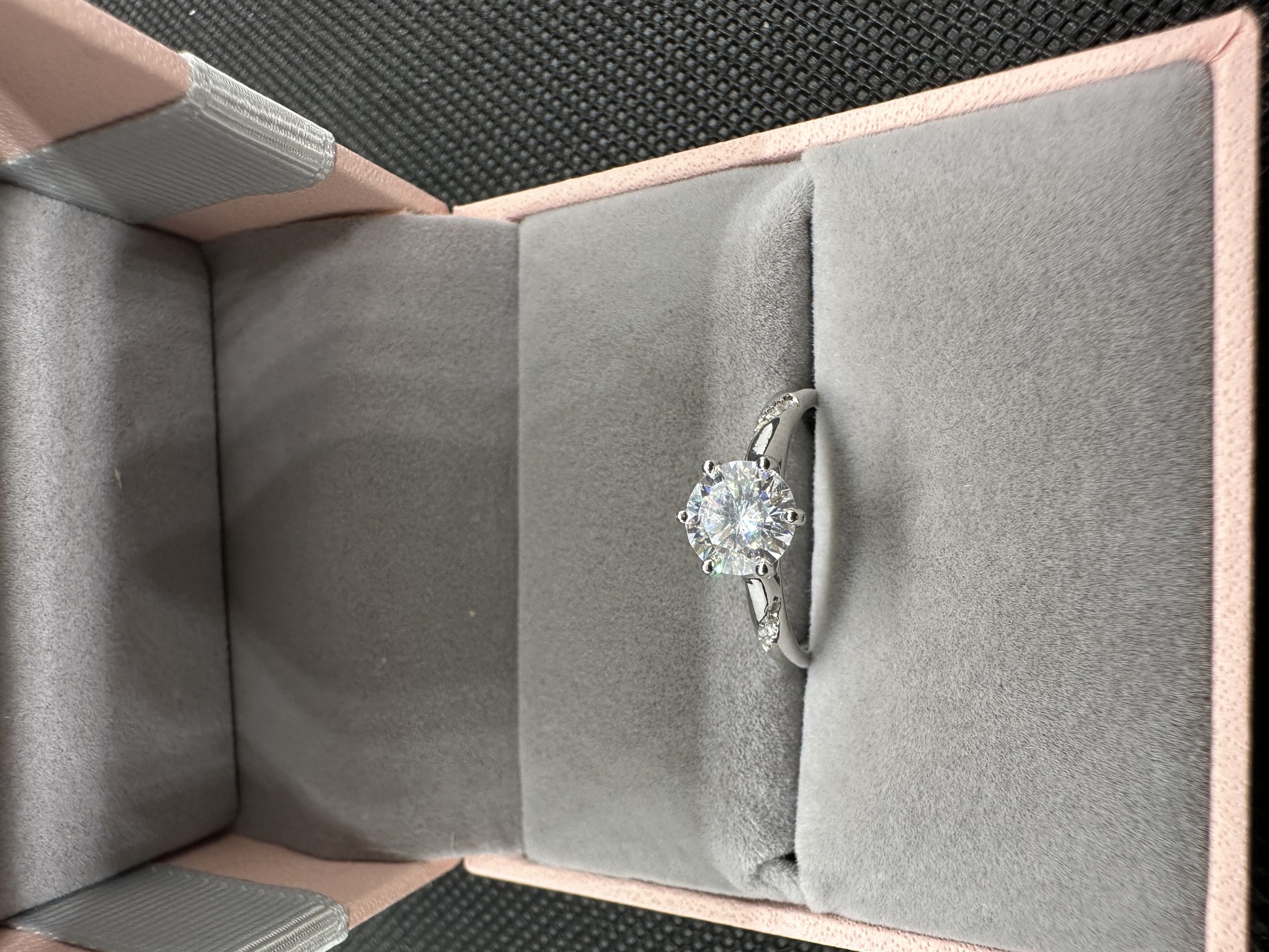 指輪ダイヤ プラチナ ダイヤ 指輪 天然ダイヤモンド1.01ct GIA証明書 AU750  指輪